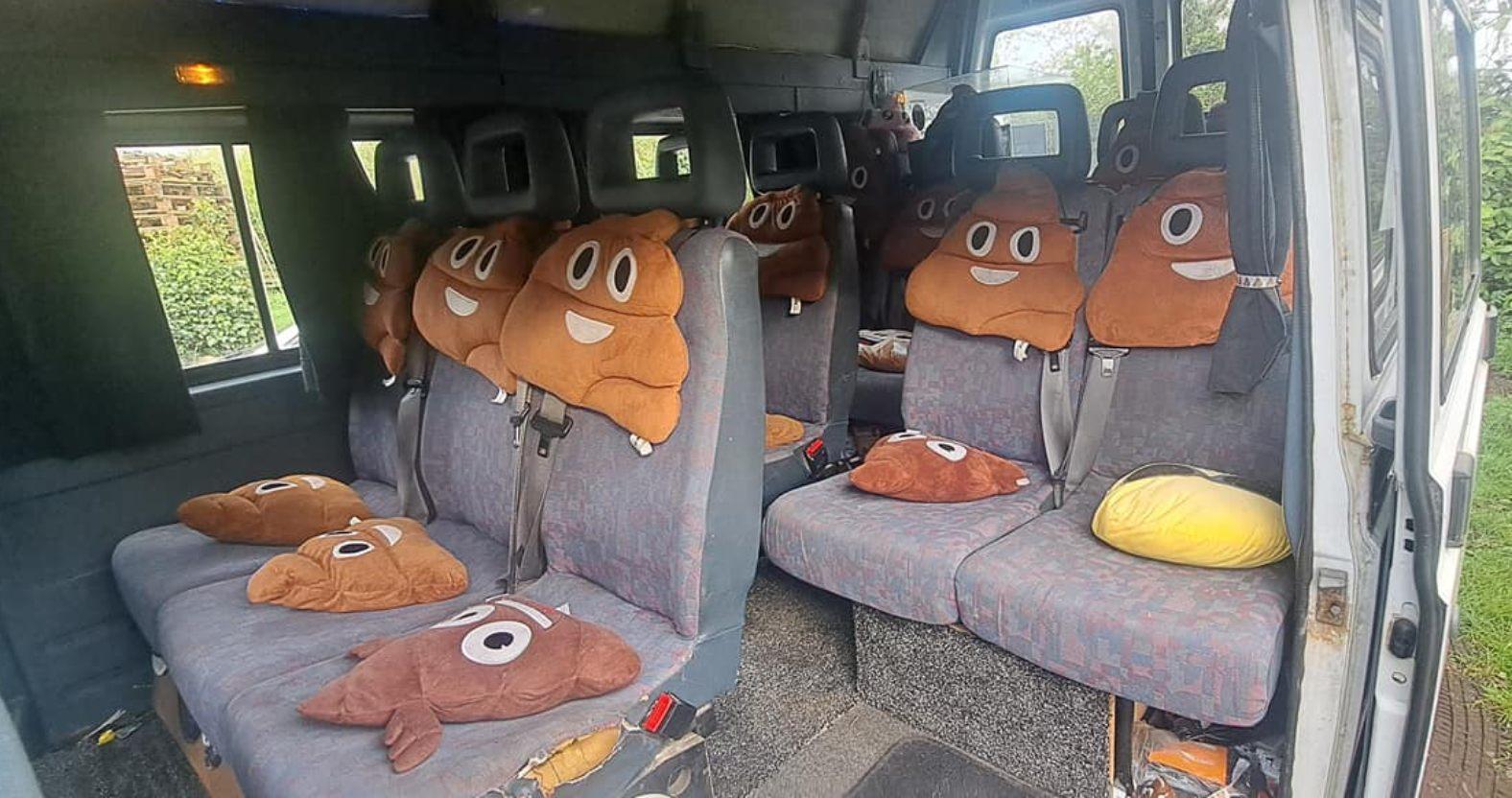 poobus-interior