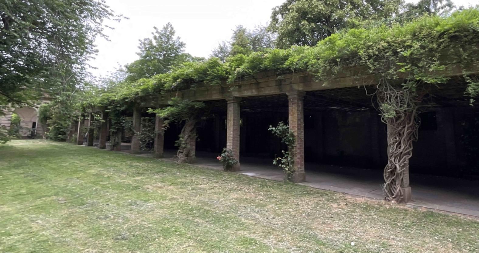 harrogate-suncolonnade