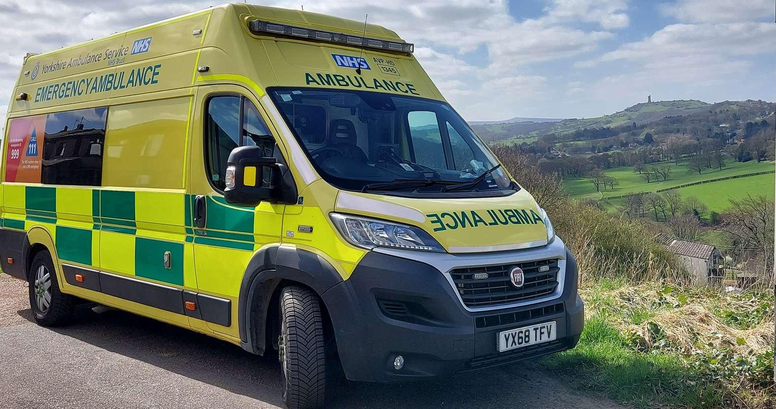 yas-ambulance-countryside
