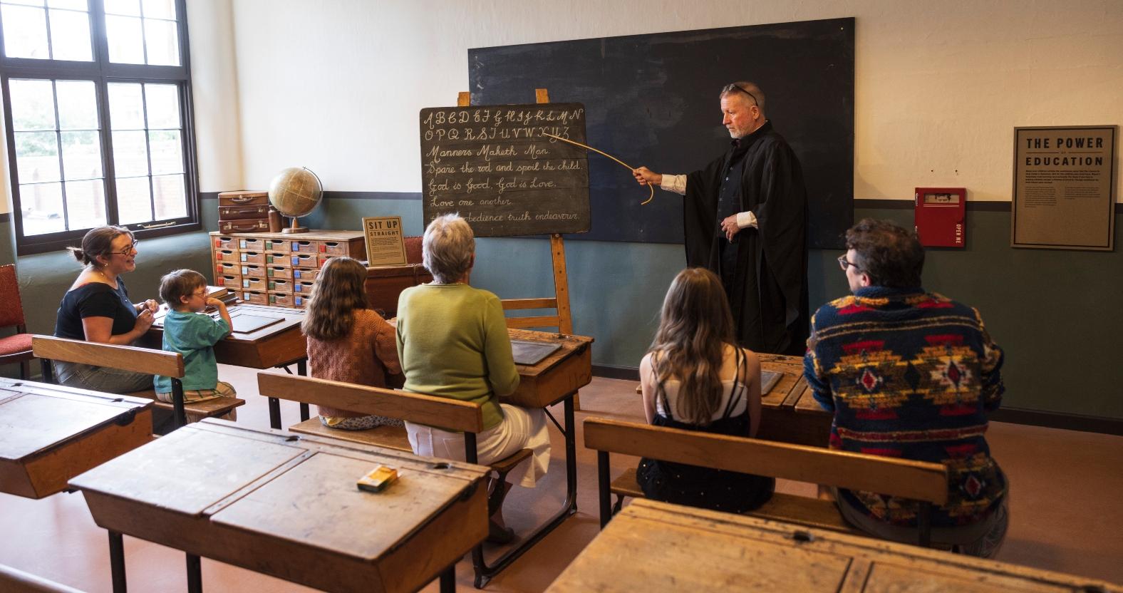 ripon-workhouse-museum-classroom