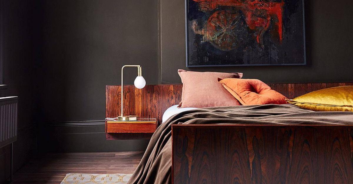 1zoffany-paint-raw-umber-2