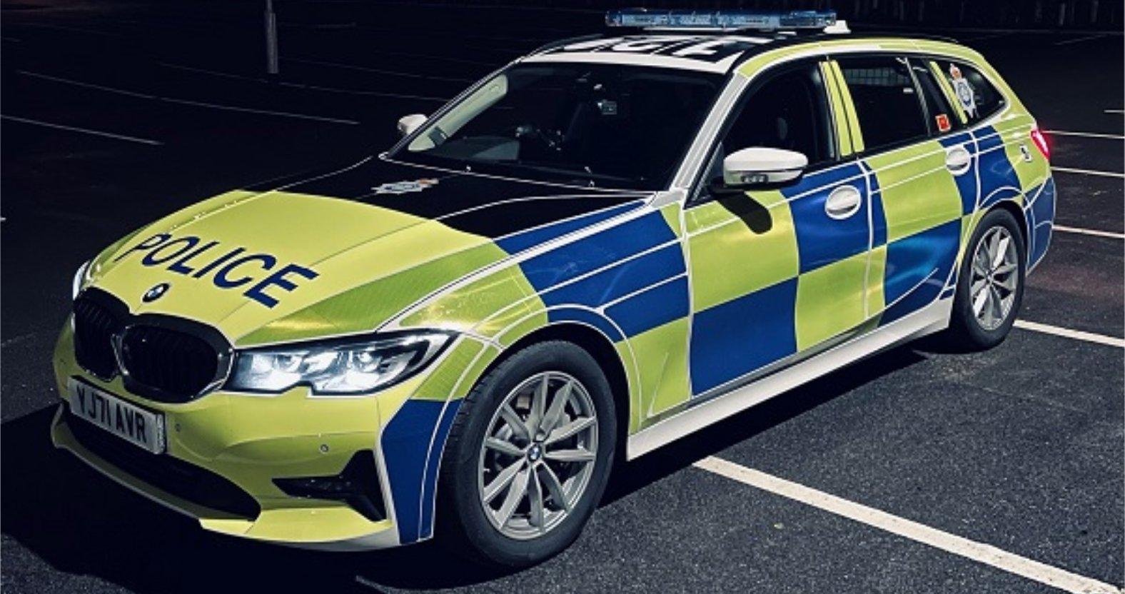 nyp-patrolcar-night