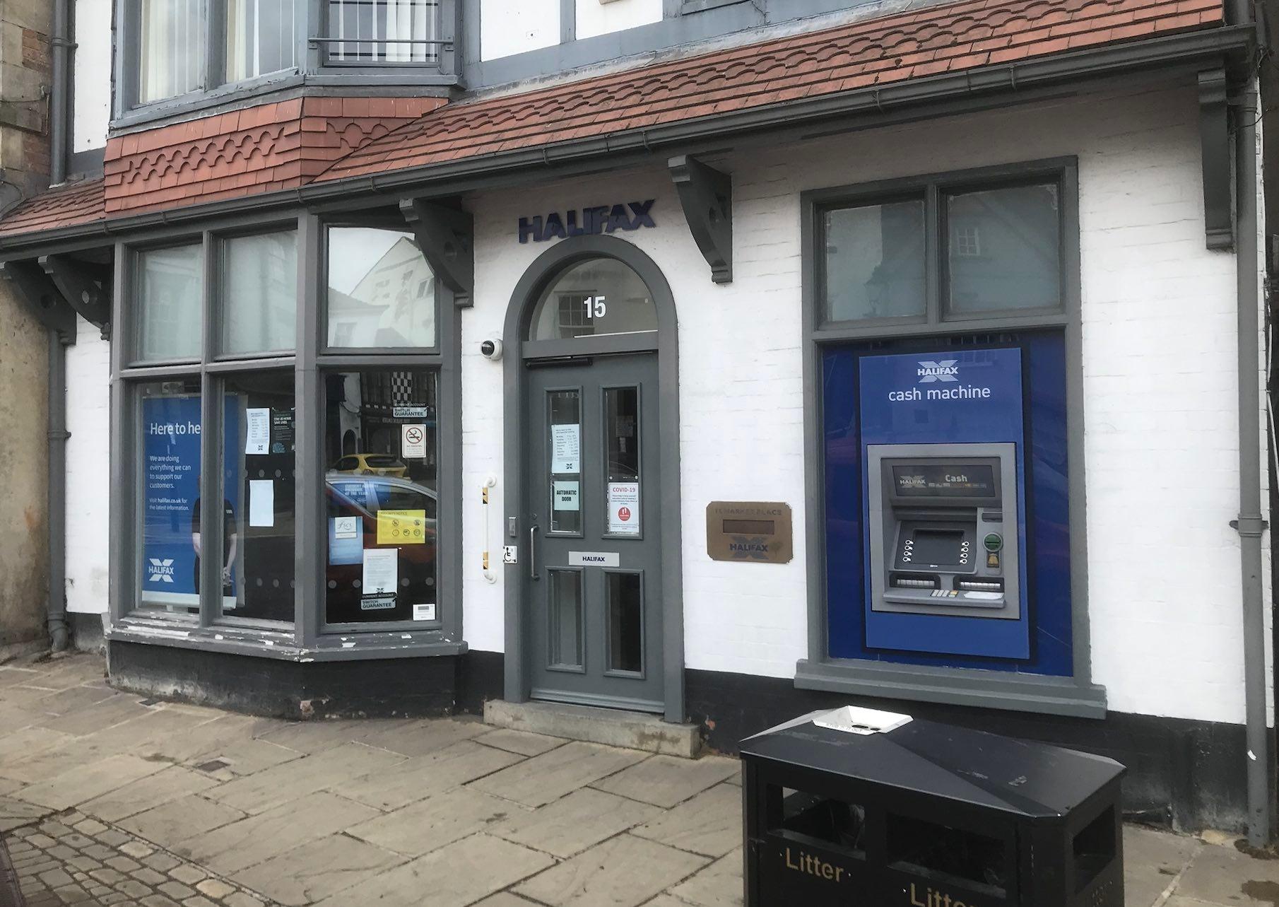 halifax-bank-knaresborough-02