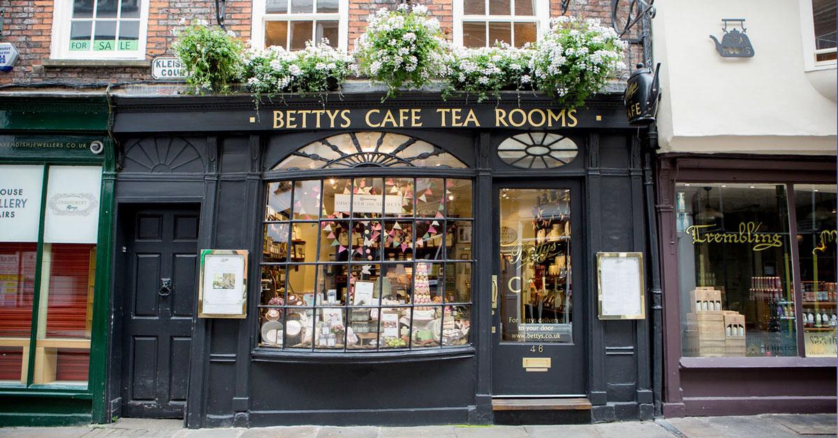 bettys-stonegate-front