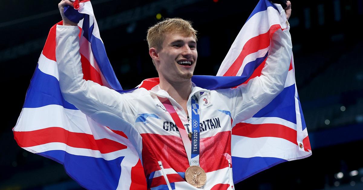 jack-laugher-celebrates-bronze