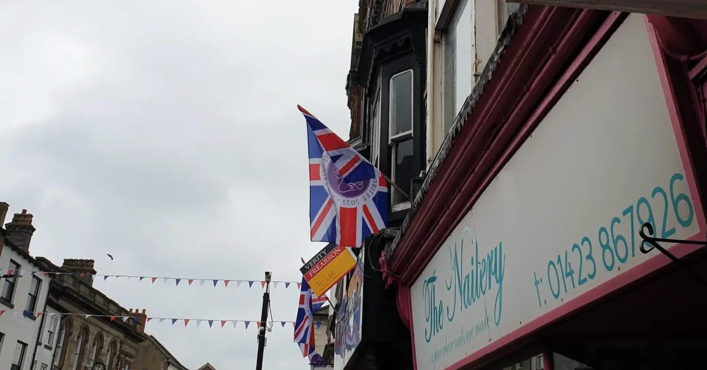 knaresborough-flags-2