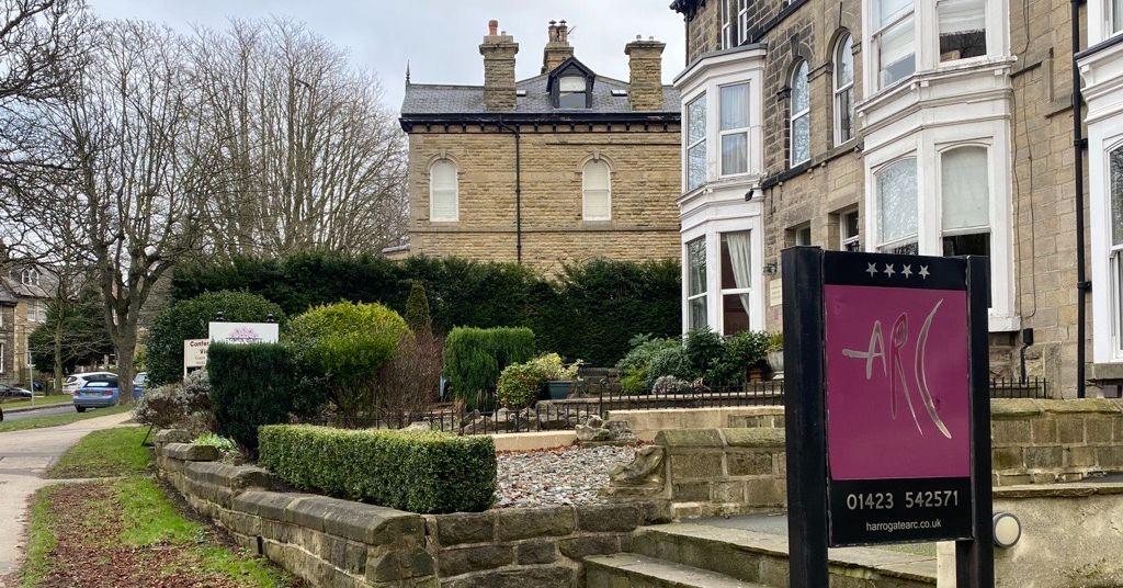 Guesthouses and B&amp;Bs near Harrogate Convention Centre