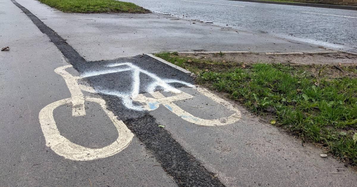 otley-road-cycle-paint