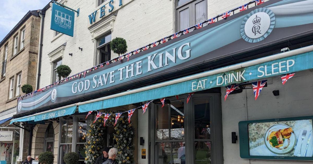 West Park in Harrogate has changed its signage for the coronation