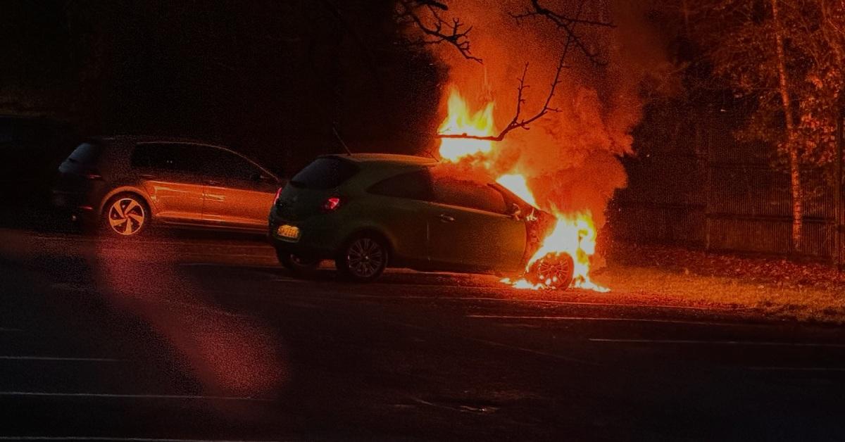 harlowcarr-carfire1