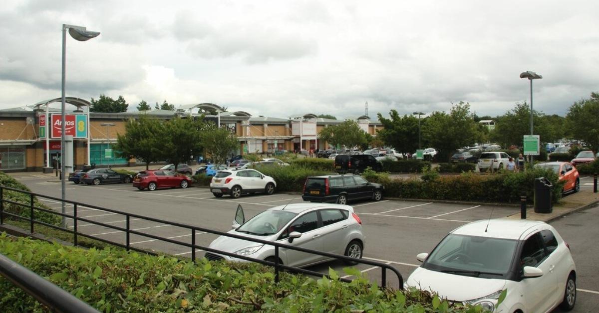 st-james-retail-park