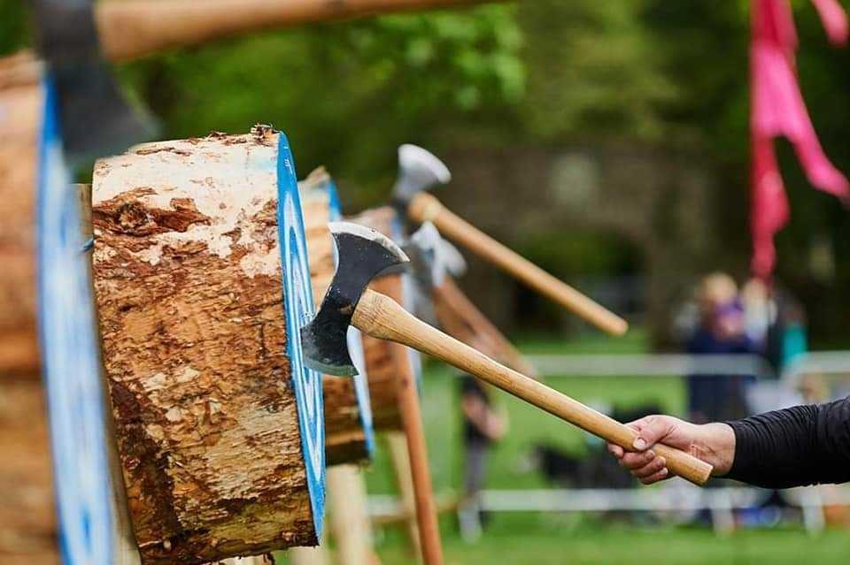 axe-throwing