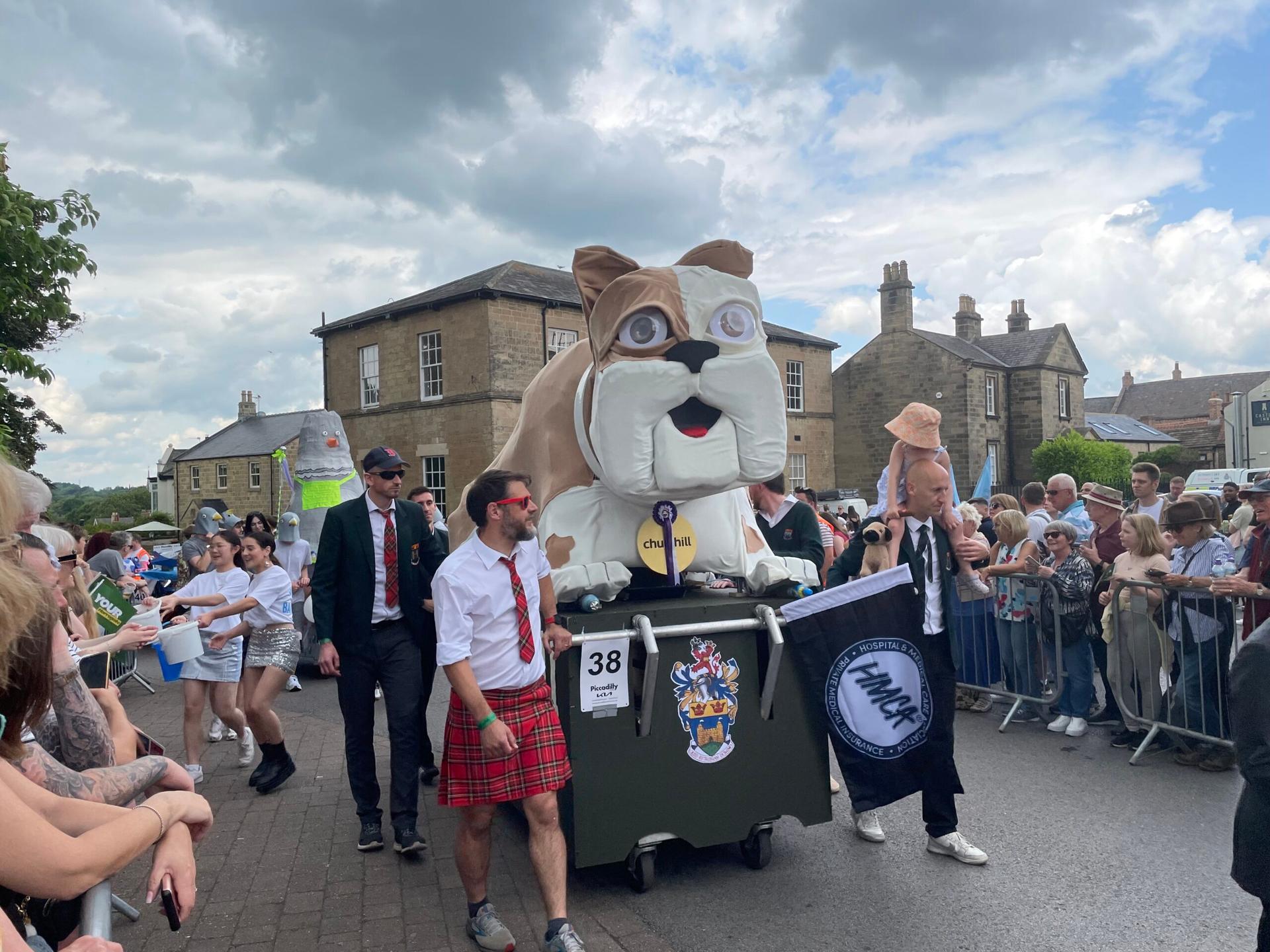 bed-race-14
