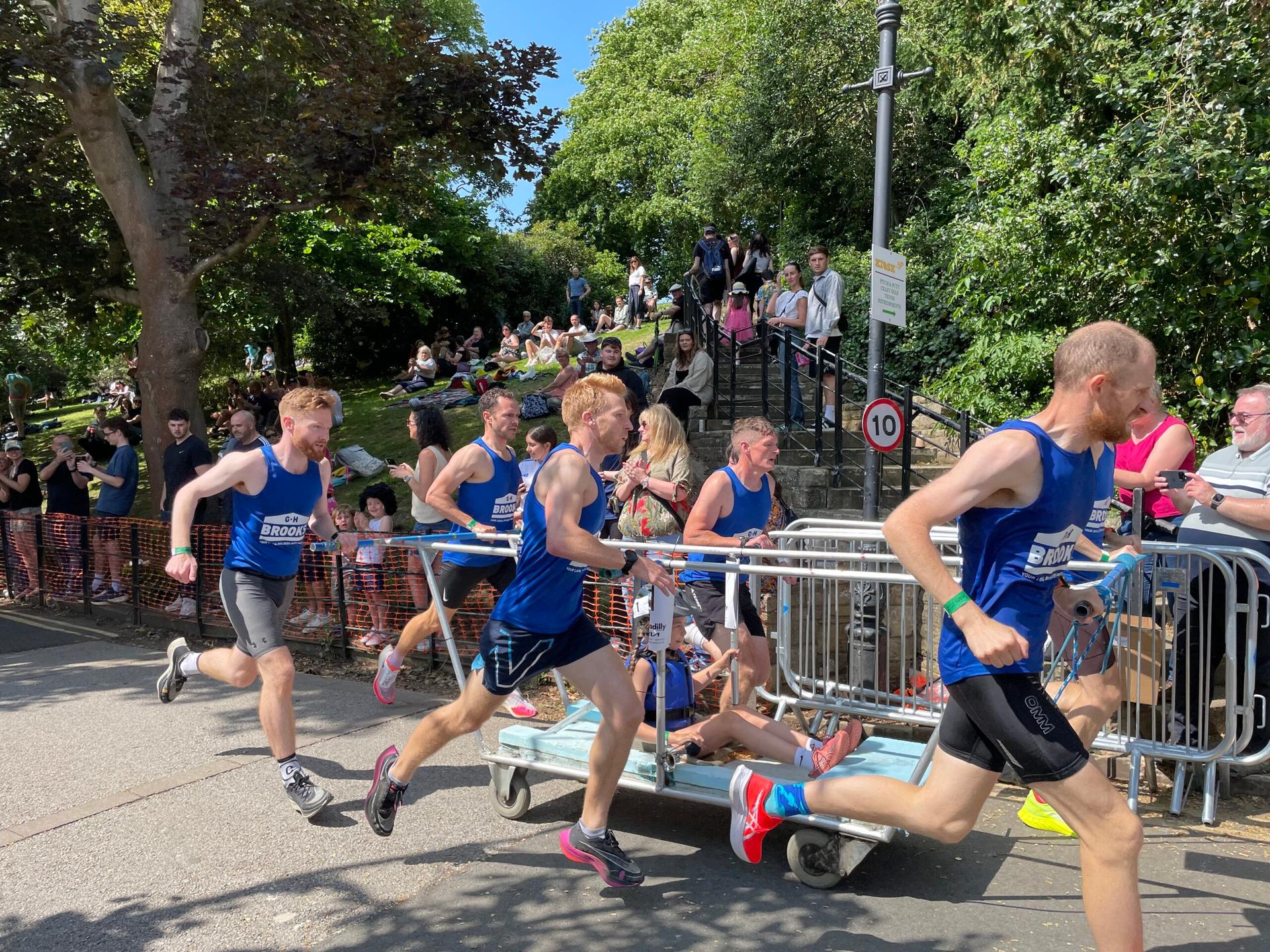 bed-race-23