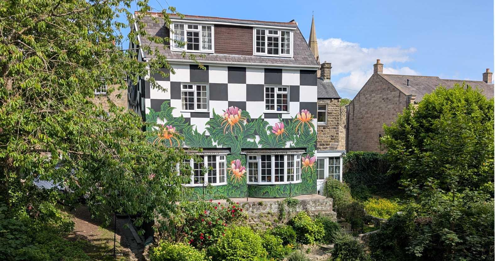 moathousemural-front