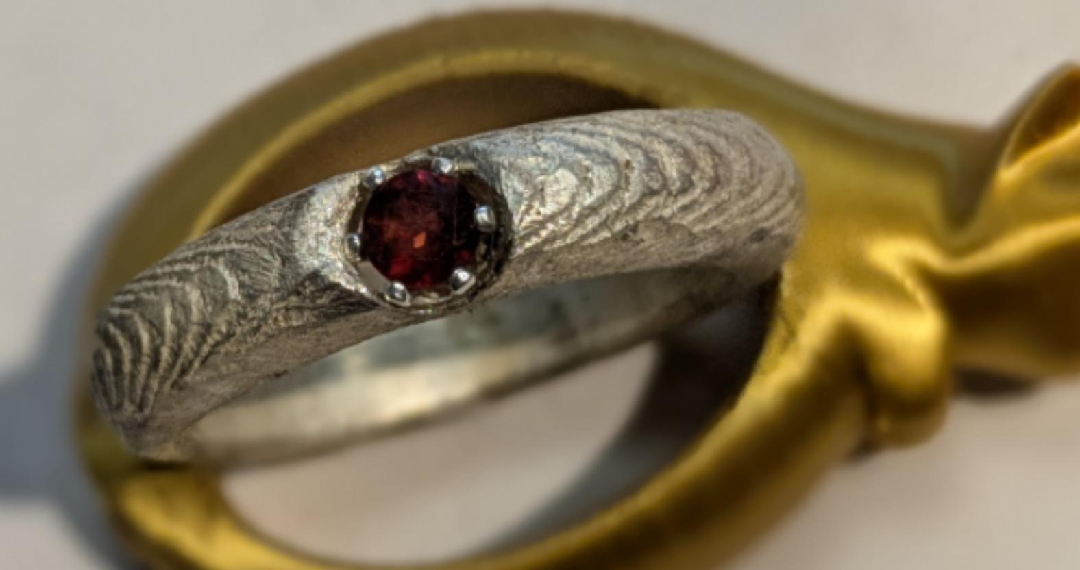 albion-cuttlefishring