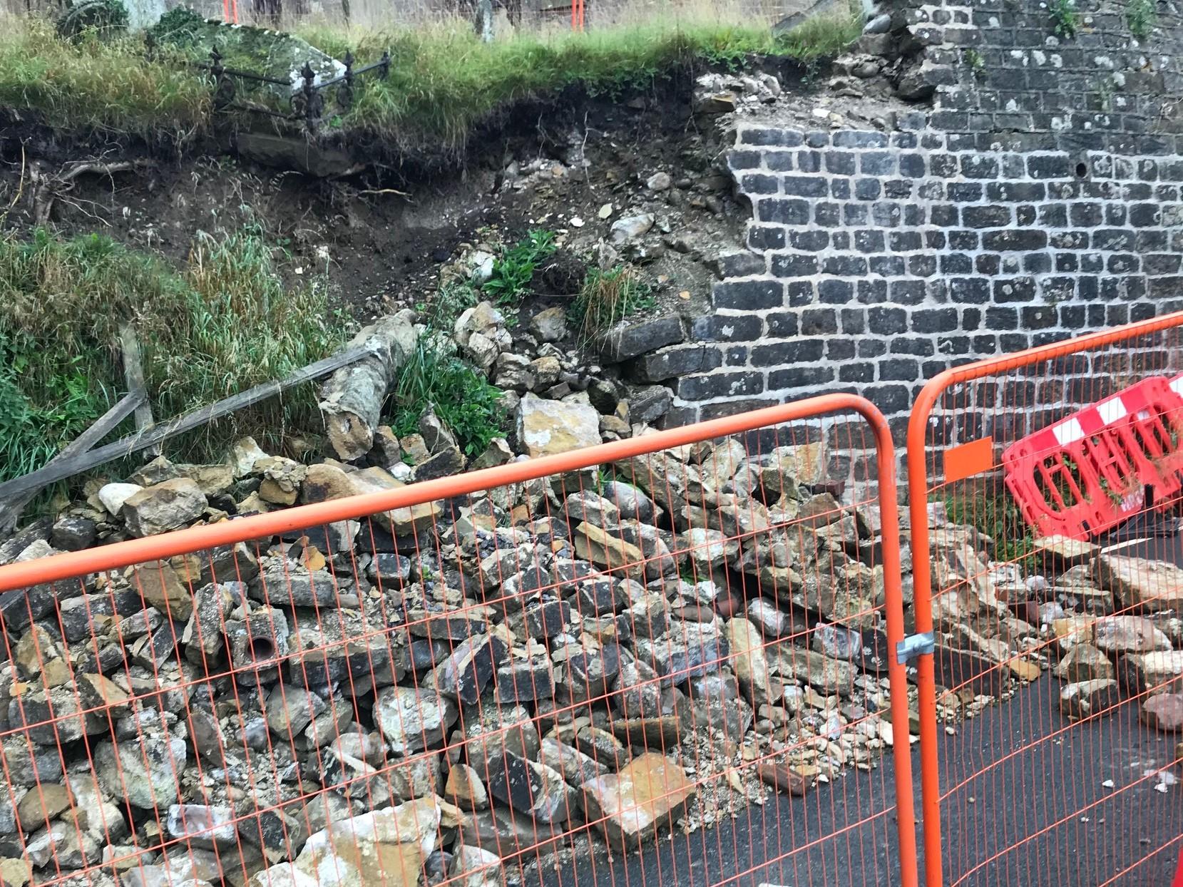kirkby-malzeard-7th-september-2020-collapsed-retaining-wall-st-andrews-churchyard-2
