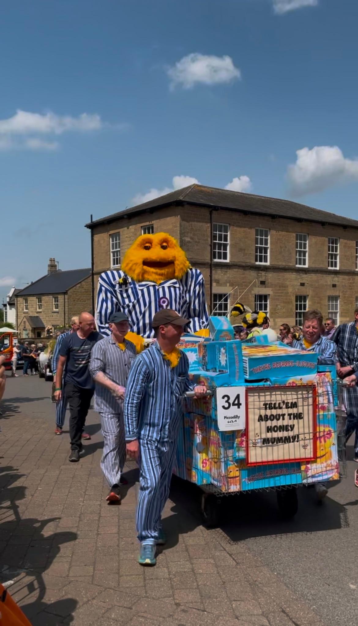 bed-race-35