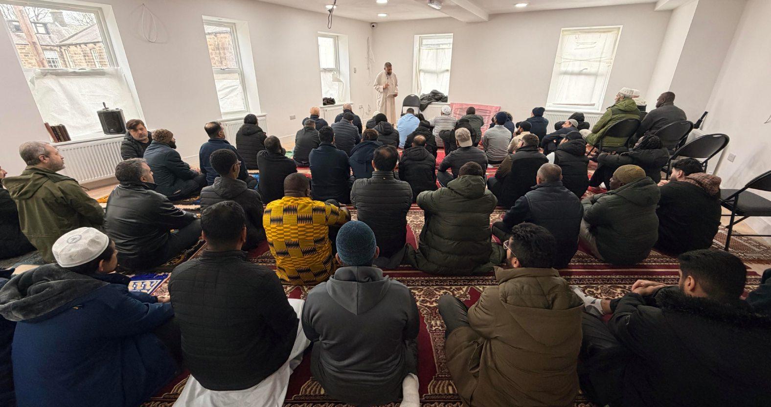 mosque-prayers