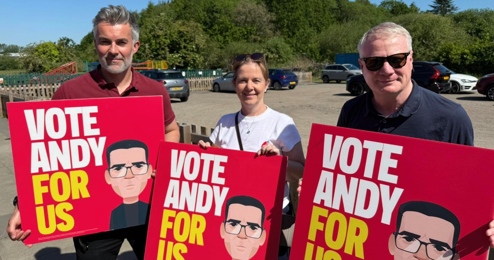 david-skaith-left-campaigning-for-andy-burnham-2
