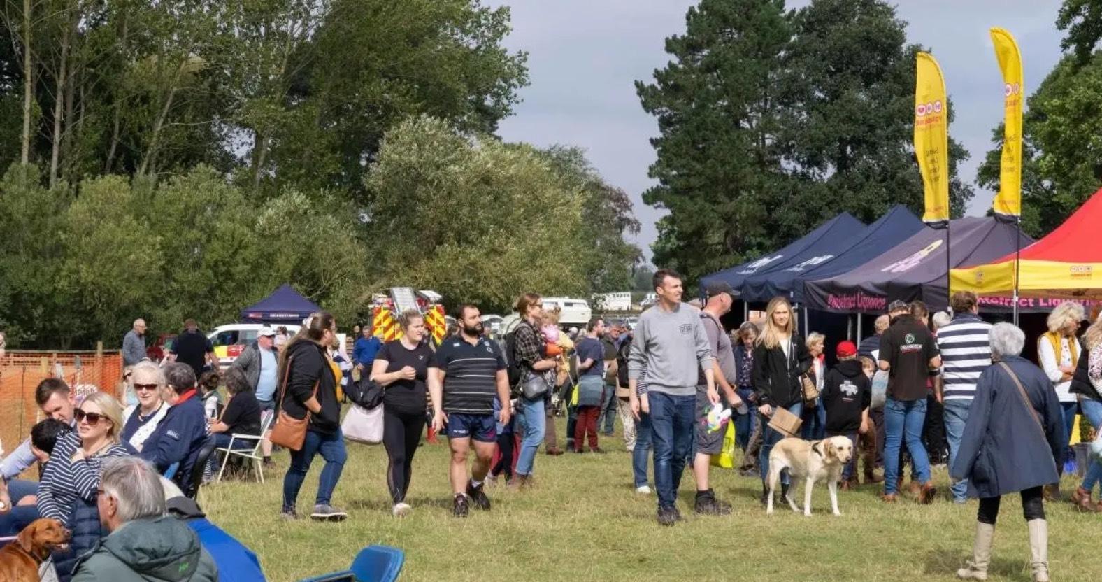 web-north-yorkshire-county-show-crowd