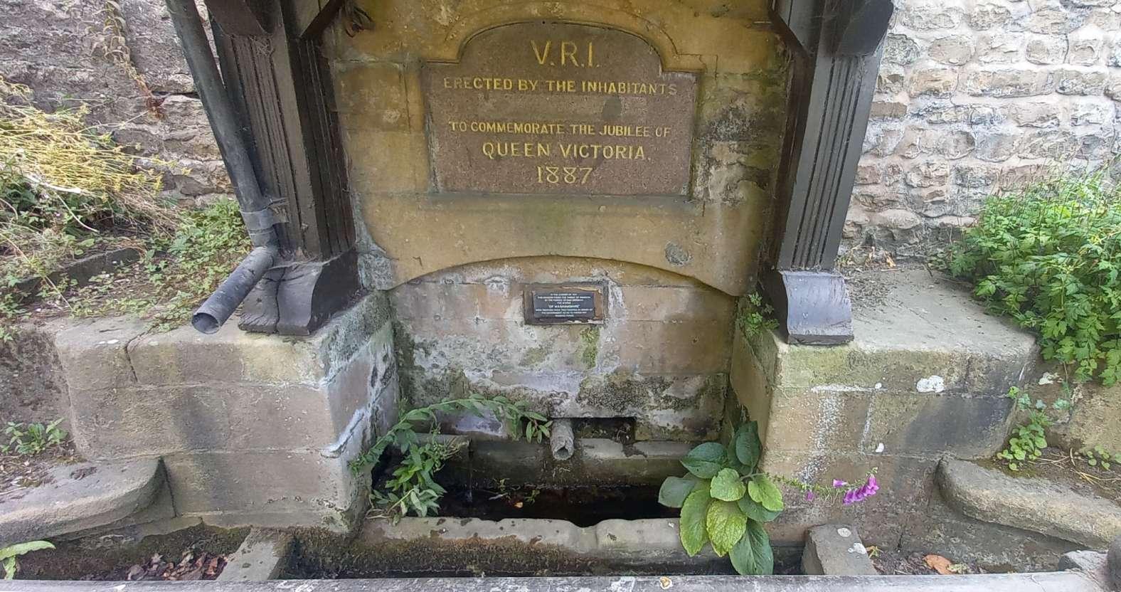 masham-well-fountain
