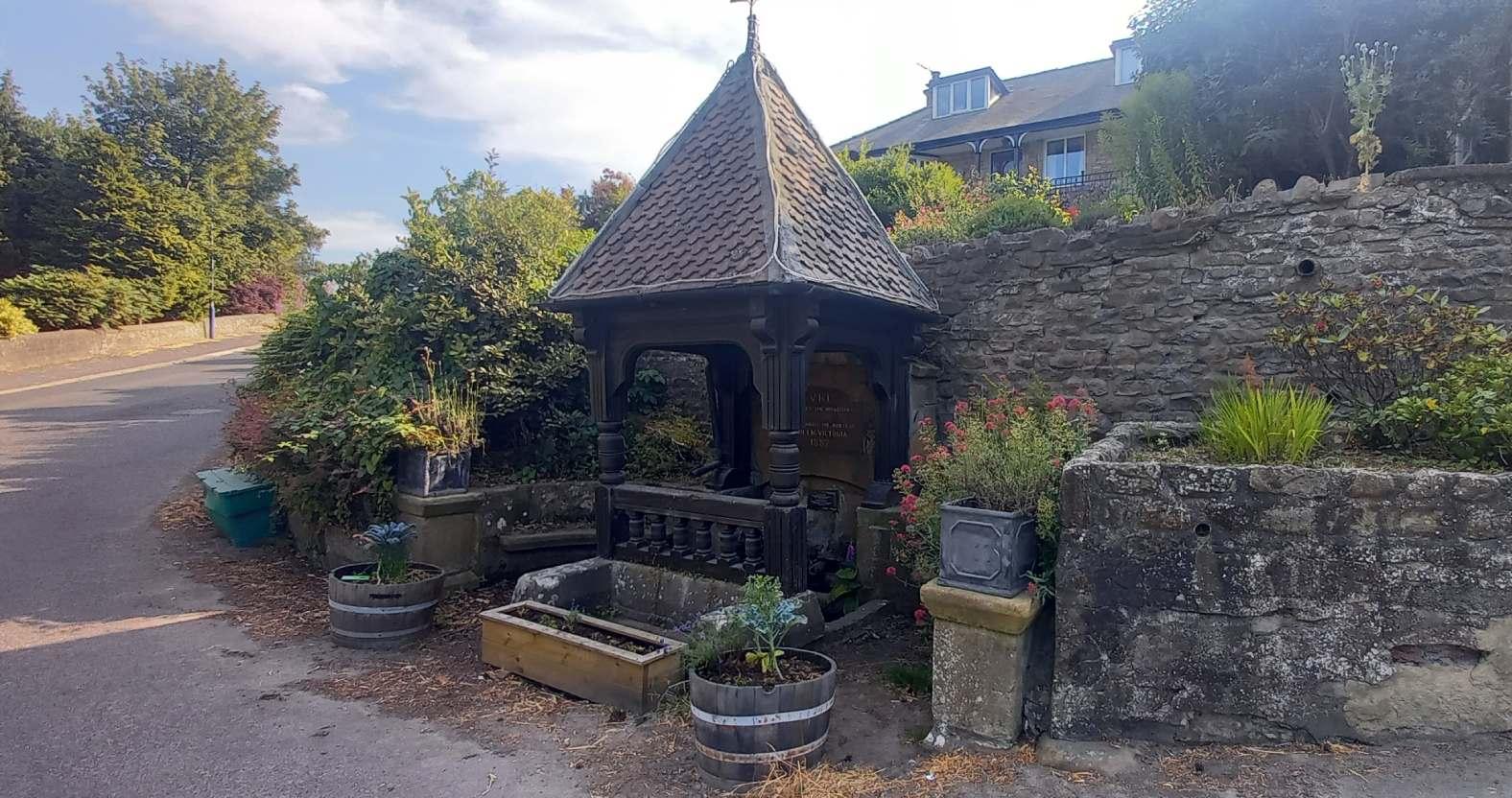 masham-well-wide