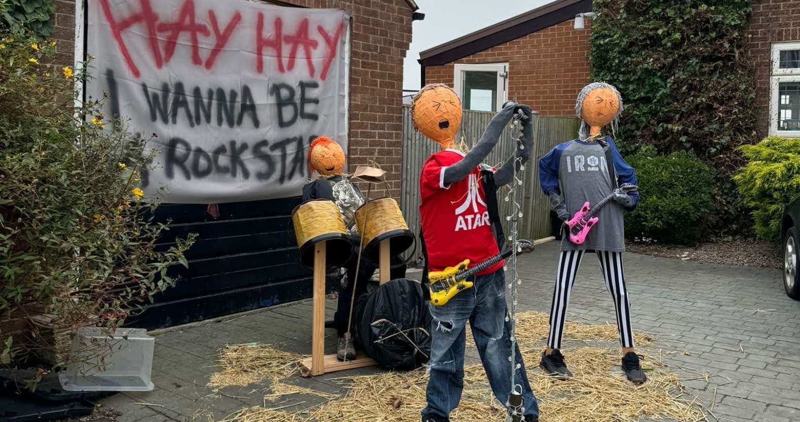 minskipscarecrowfestival-rockstar