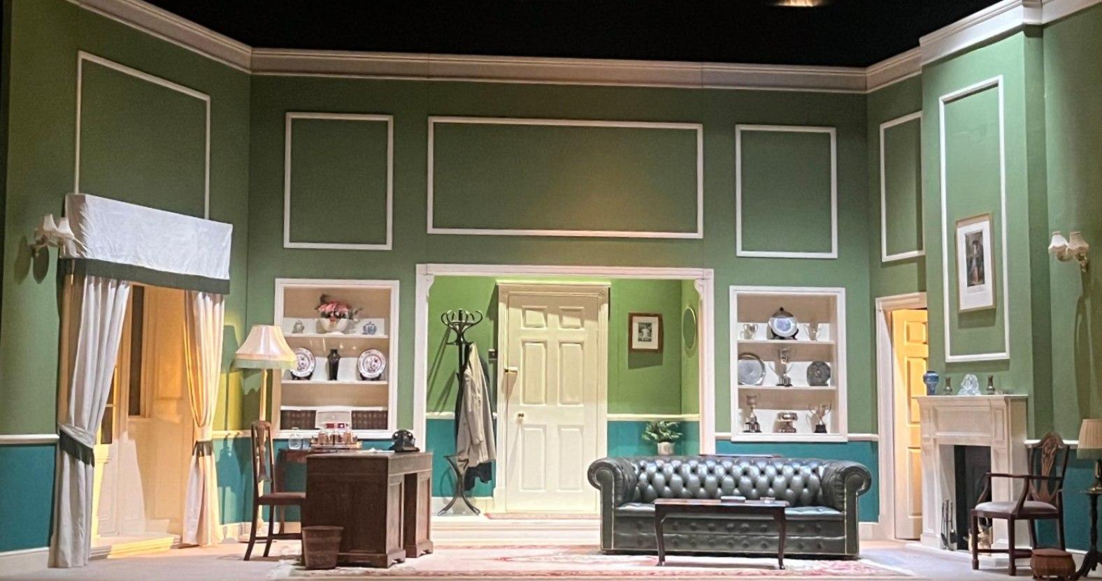 harrogatetheatre-dialmformurder