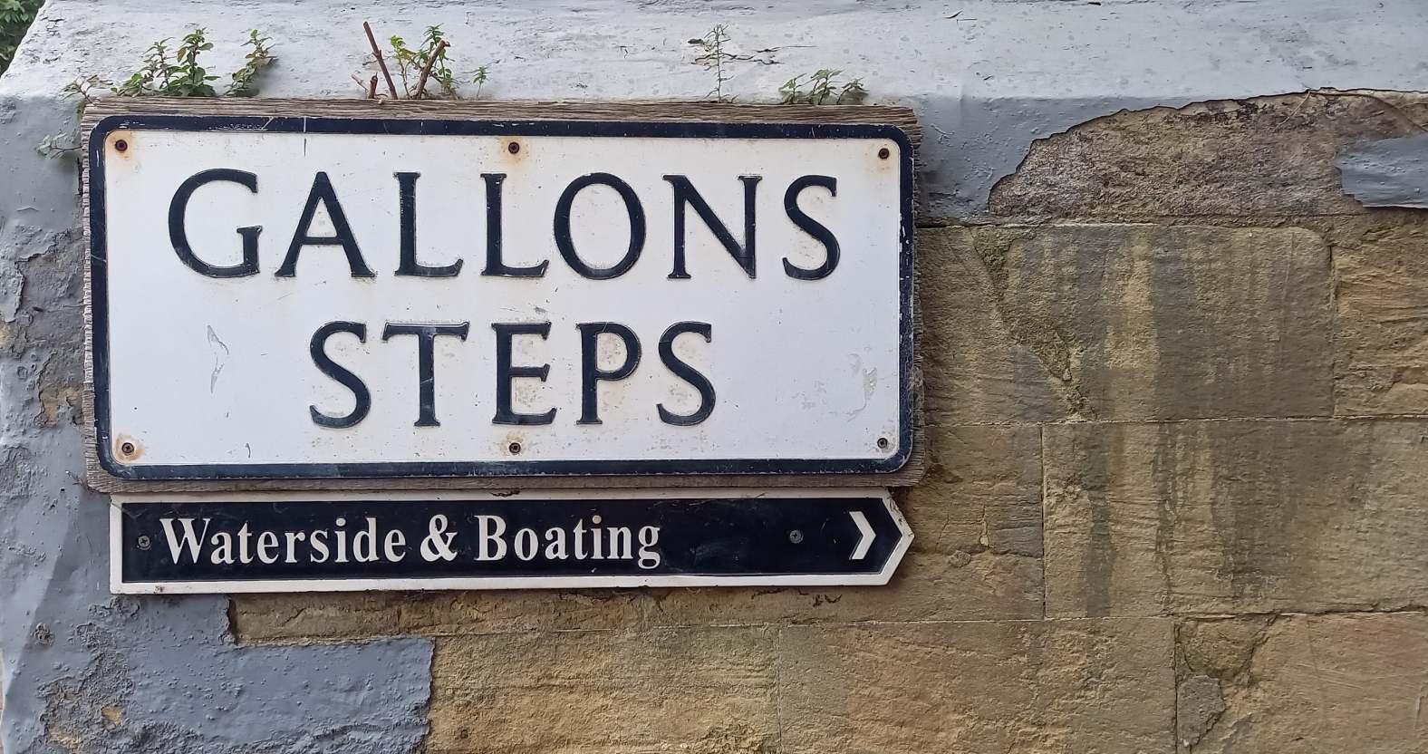 knaresborough-gallonssteps-sign