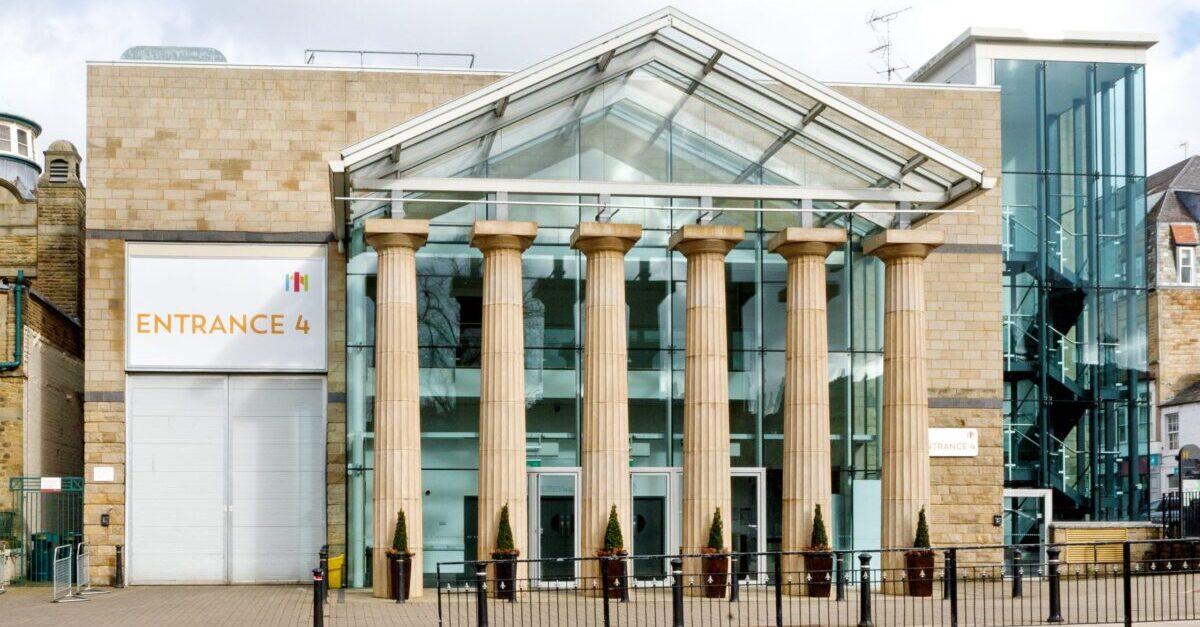 harrogate-convention-centre-entrance-march-20