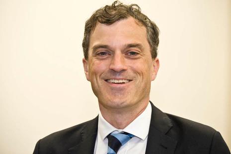 s465_julian_smith_governmentwhips-13jul2015_5204