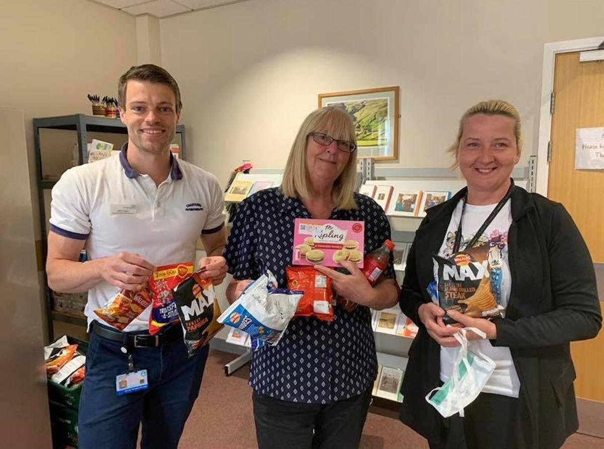 harrogate-hospital-pop-up-shop