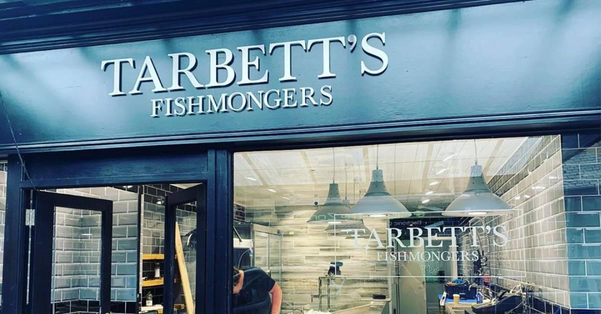 118762717_159446335769751_5443446153444908269_n-2