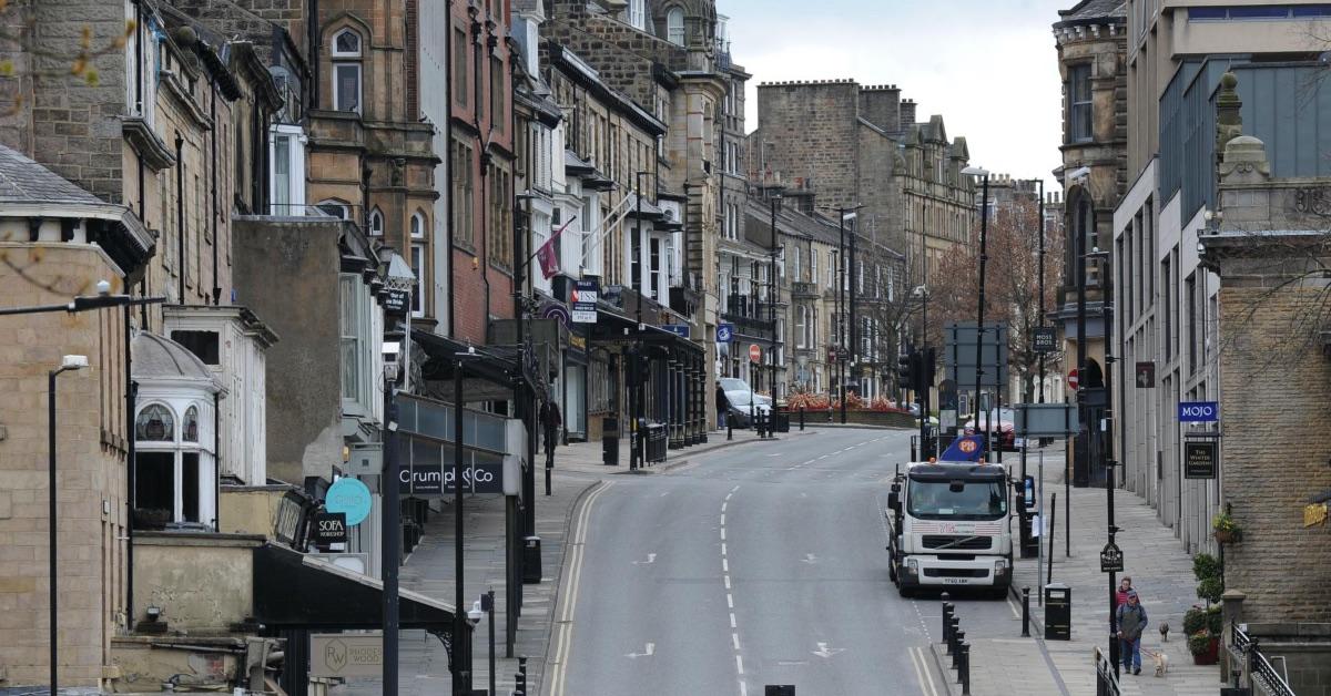 harrogate-coronavirus-pictured-a-deserted-parliament-street-2