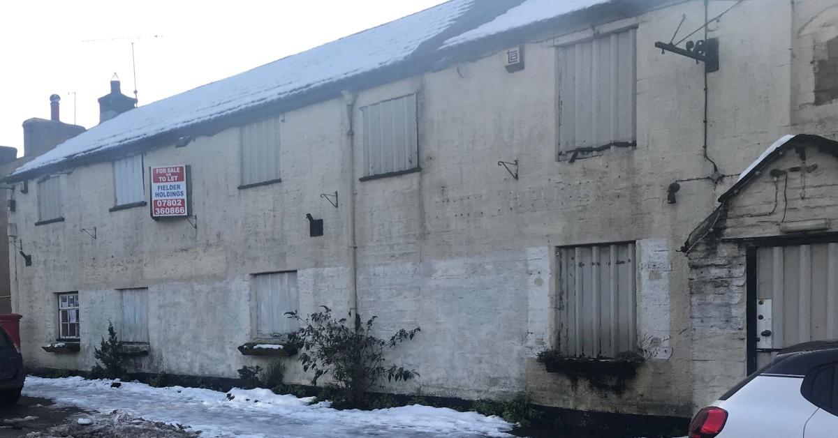 kirkby-malzeard-18th-jan-2021-the-derelict-henry-jenkins-pub-sized