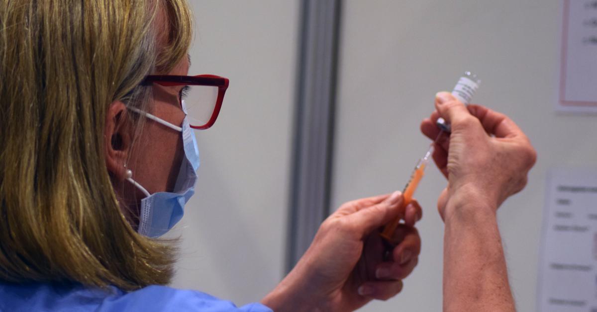 harrogate-vaccine-centre-needles-4