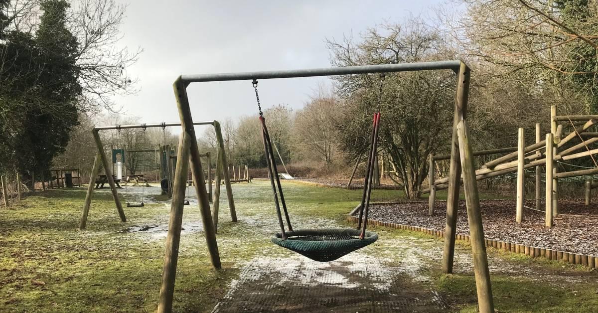 ripon-1st-march-2021-swings-at-quarry-moor-park