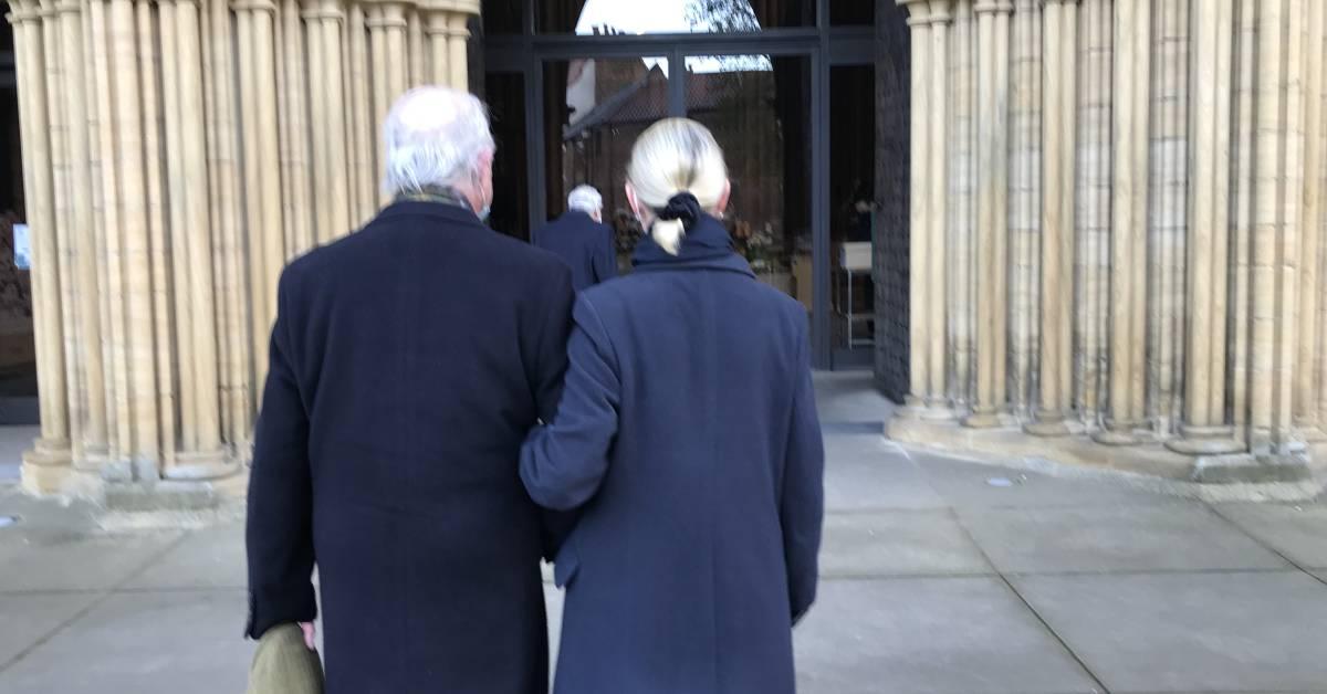 ripon-11th-april-2021-parishioners-entering-ripon-cathedral