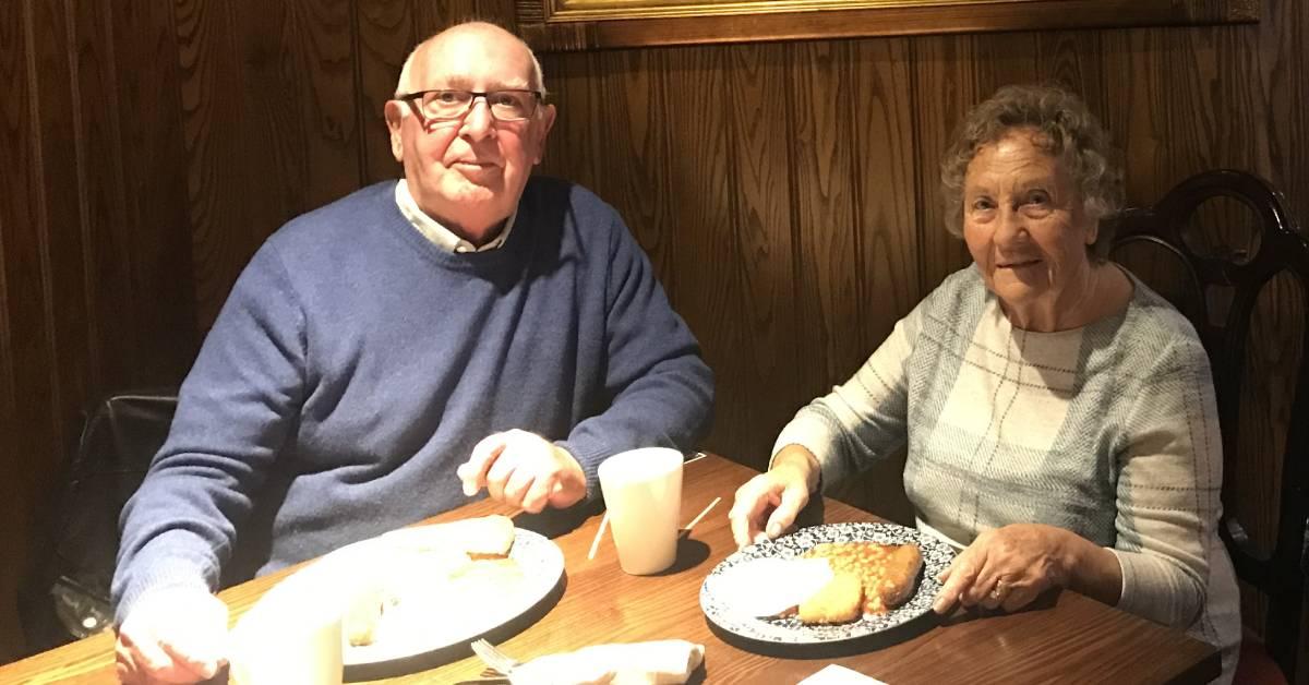 ripon-17th-may-2021-eddie-and-shirlie-button-at-wetherspoons