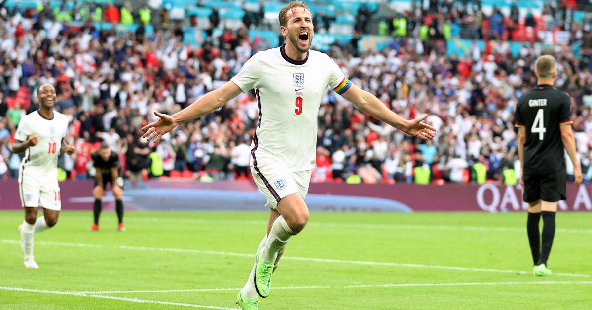 harry-kane-rainbow-arm-band