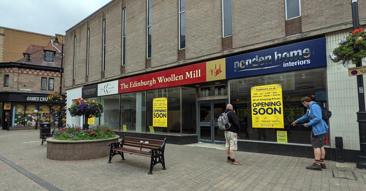 the-edingburgh-woollen-mill-unit-in-harrogate