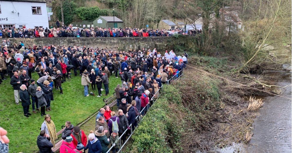 knaresborough-tug-of-war