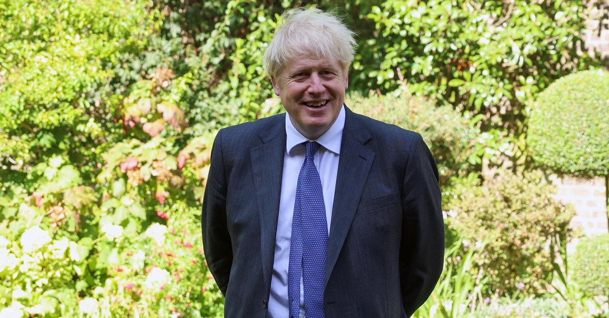 boris-johnson-in-downing-street-garden