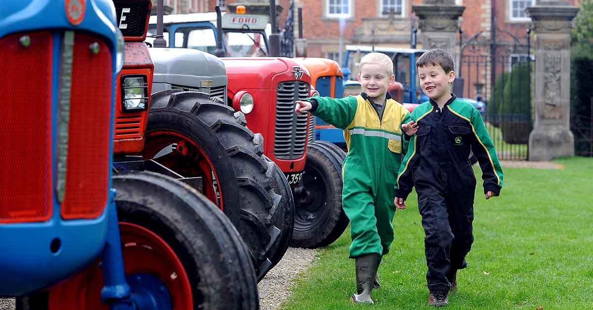 after-a-two-year-break-the-uks-largest-tractor-festival-is-back-at-newby-hall-from-3-5-june-2022