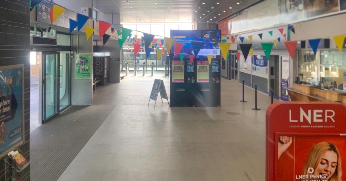 harrogate-train-station-strike-day