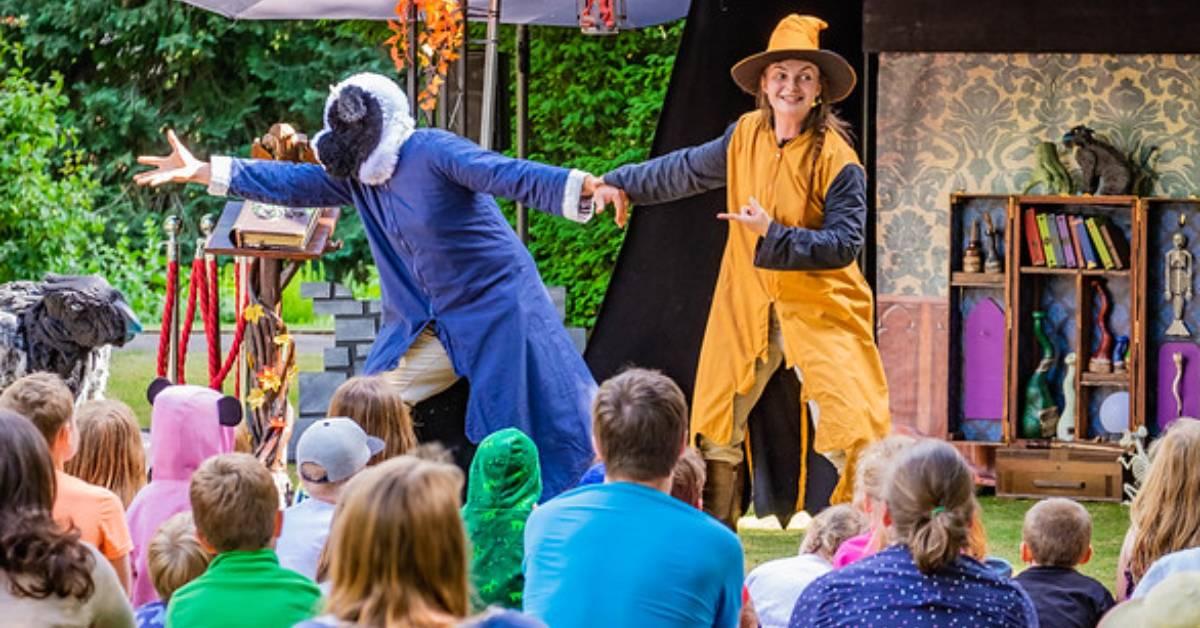 ripon-28th-feb-2023-winnie-warwick-ripon-theatre-festival-2022