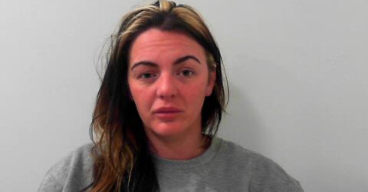 read-claire-hayley-180195