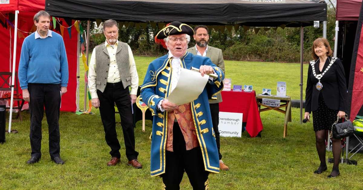 Knaresborough Town Crier contest