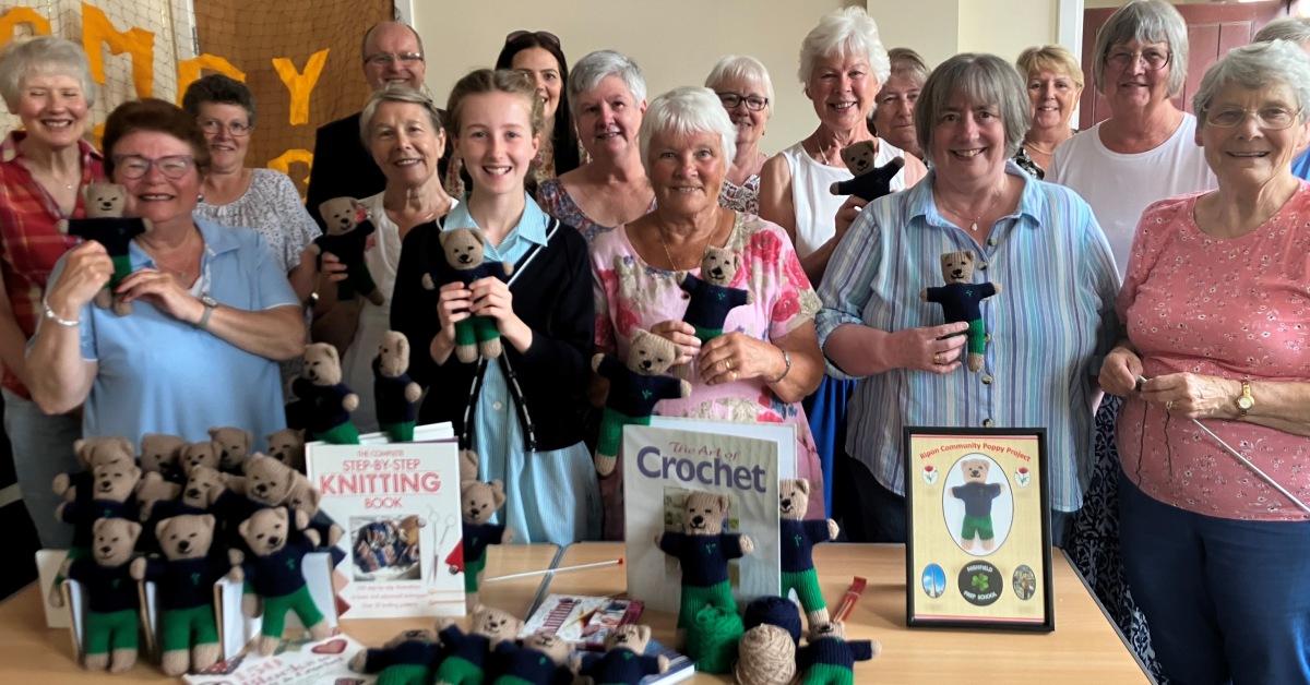 highfield-prep-school-knitted-bears-photo-2